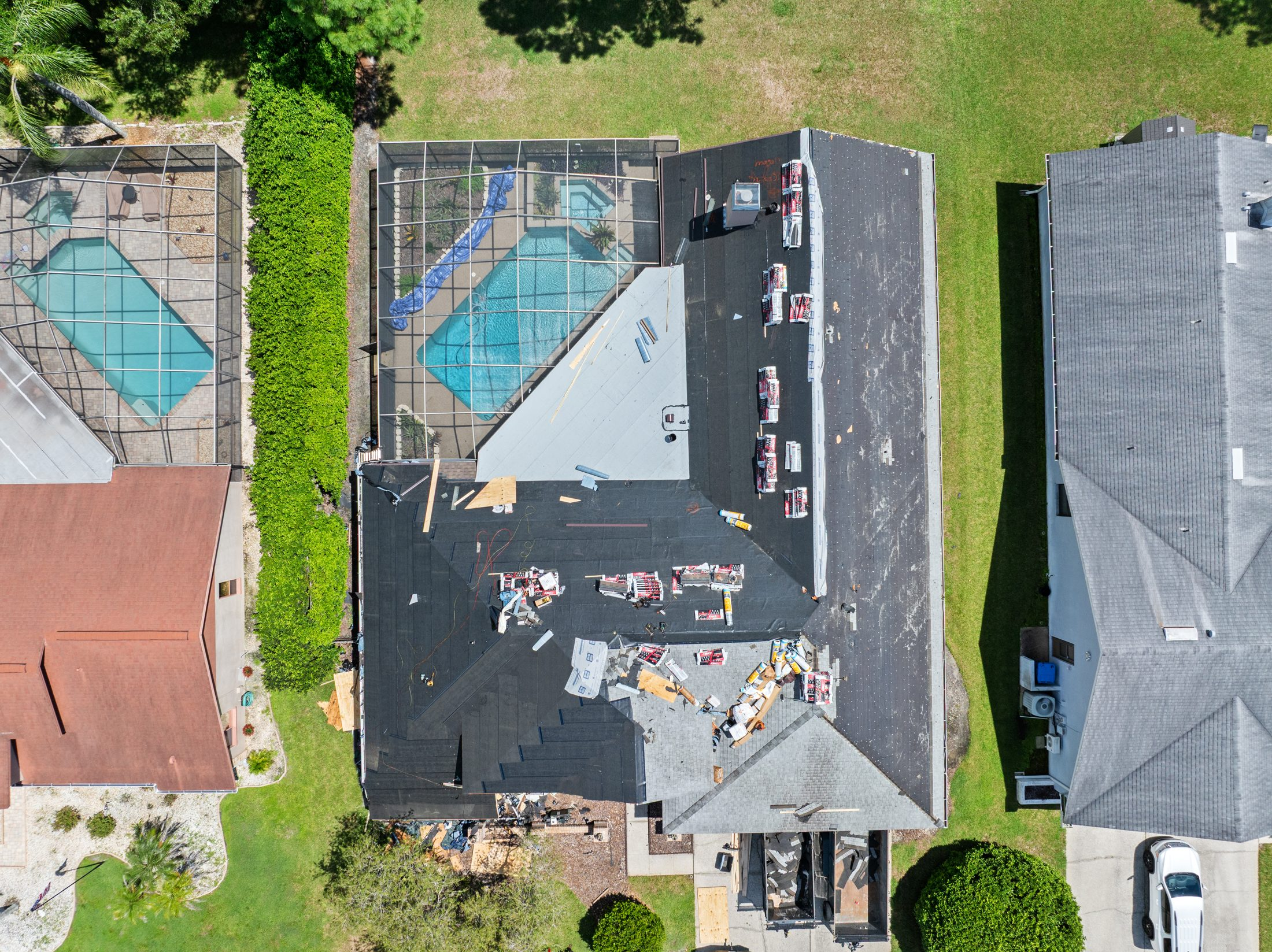 Shingle roof tear-off down to the deck
