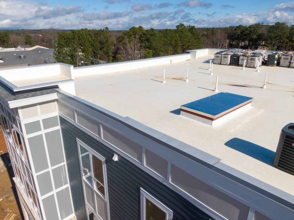 Flat roof section ready for silicone coating